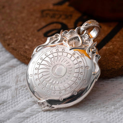 Tarot Vision Pendant